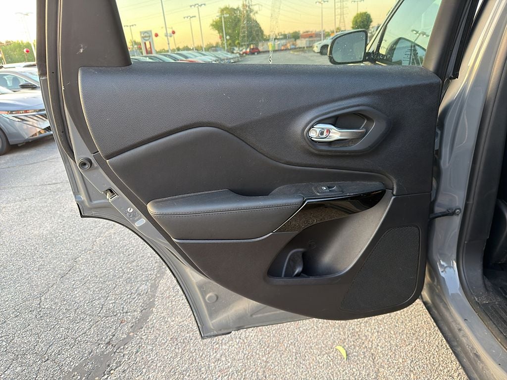 2022 Jeep Cherokee Altitude