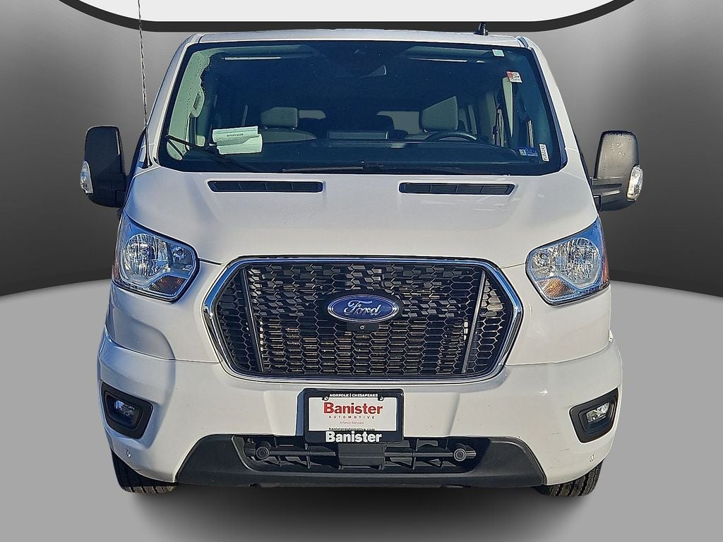 2022 Ford Transit Wagon XLT