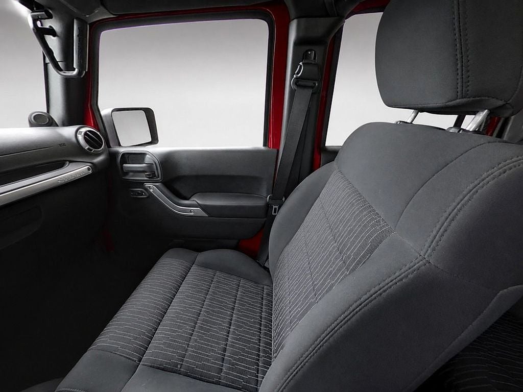 2011 Jeep Wrangler Unlimited Sahara