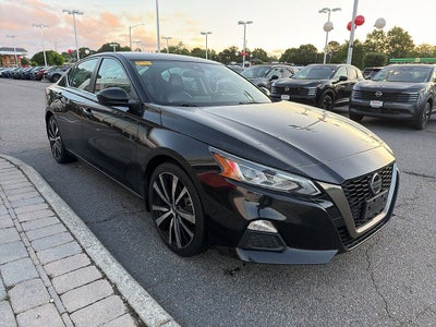 2022 Nissan Altima 2.5 SR