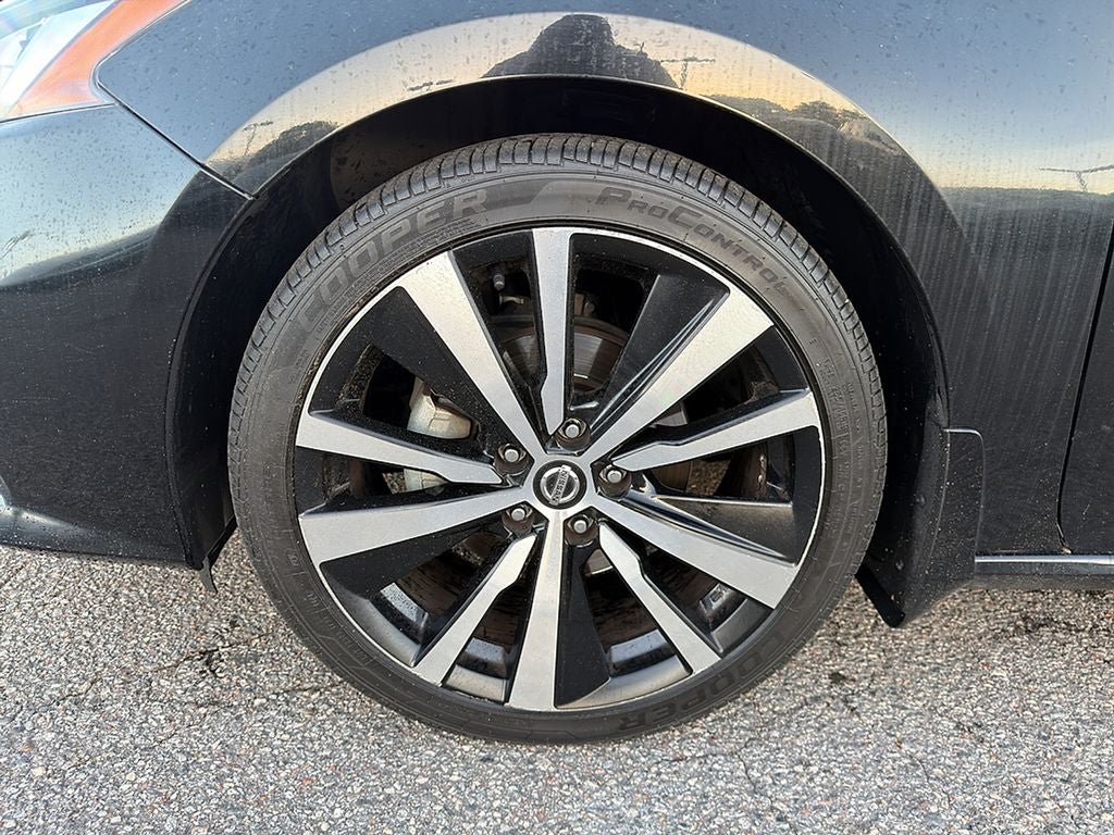 2022 Nissan Altima 2.5 SR