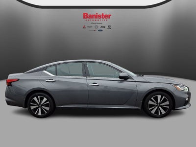 2021 Nissan Altima 2.5 SV