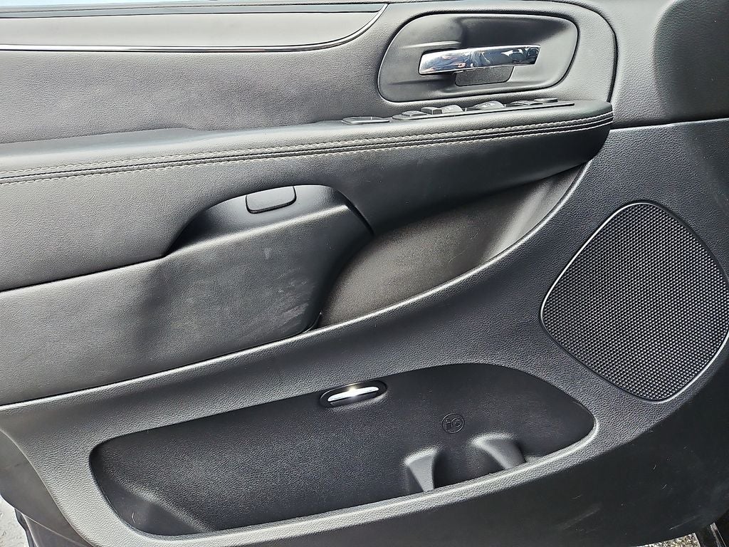 2019 Dodge Grand Caravan SE Plus