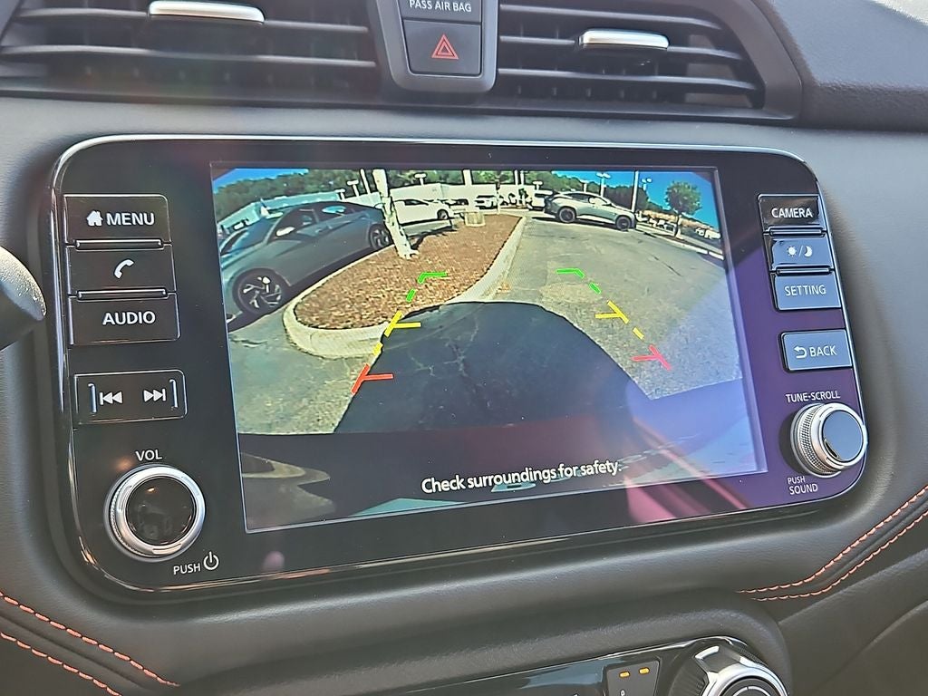 2024 Nissan Versa SR