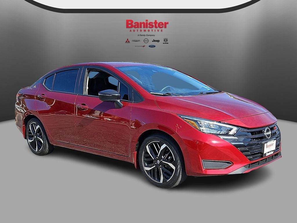 2024 Nissan Versa SR