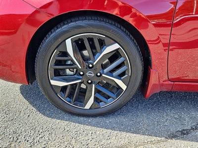 2024 Nissan Versa SR