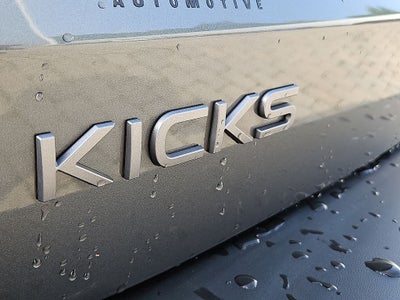 2025 Nissan Kicks S