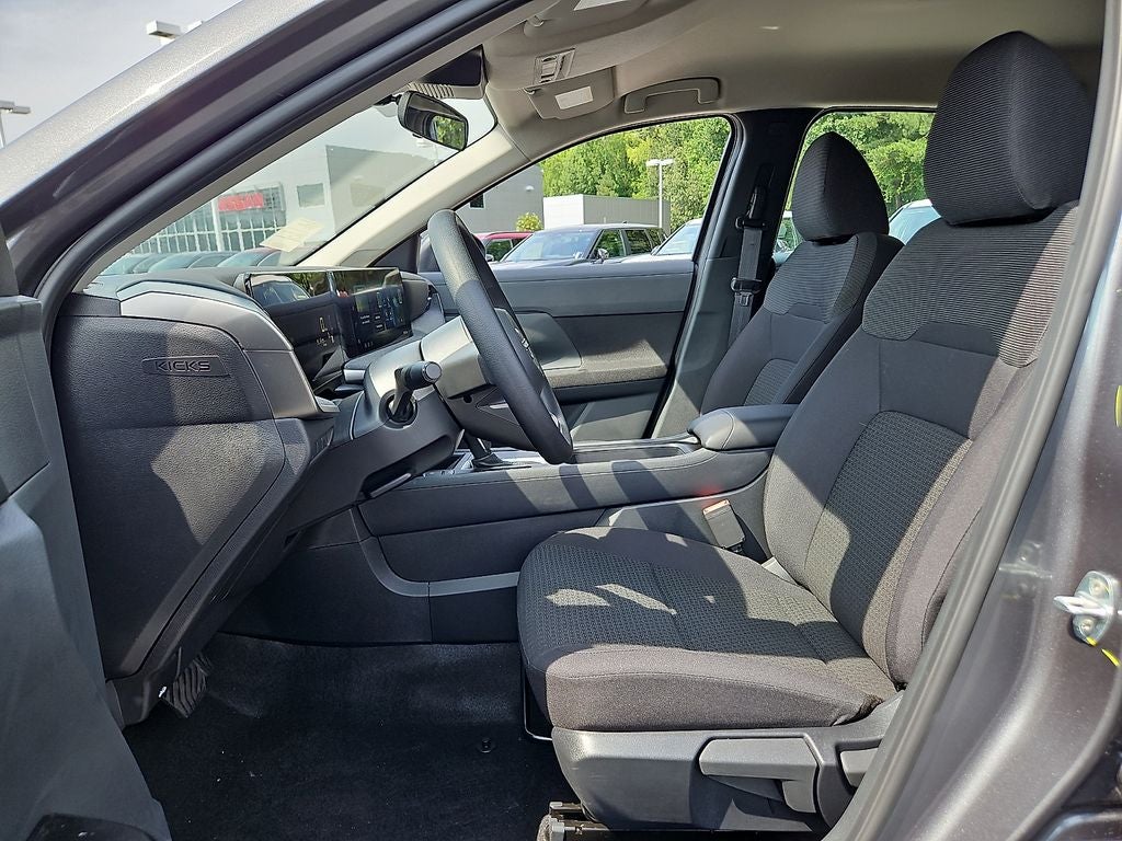 2026 Nissan Kicks S