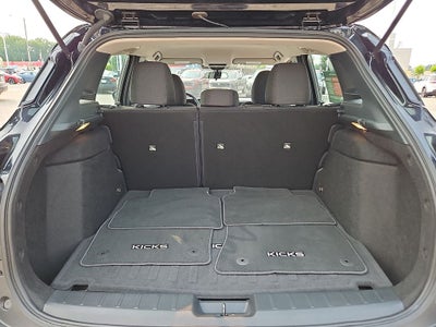 2025 Nissan Kicks S