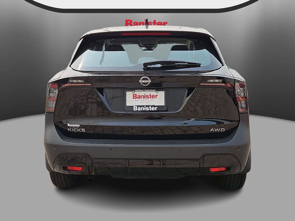 2025 Nissan Kicks S