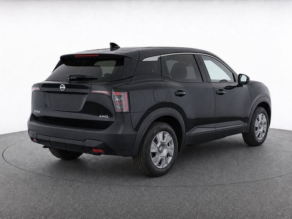2025 Nissan Kicks S