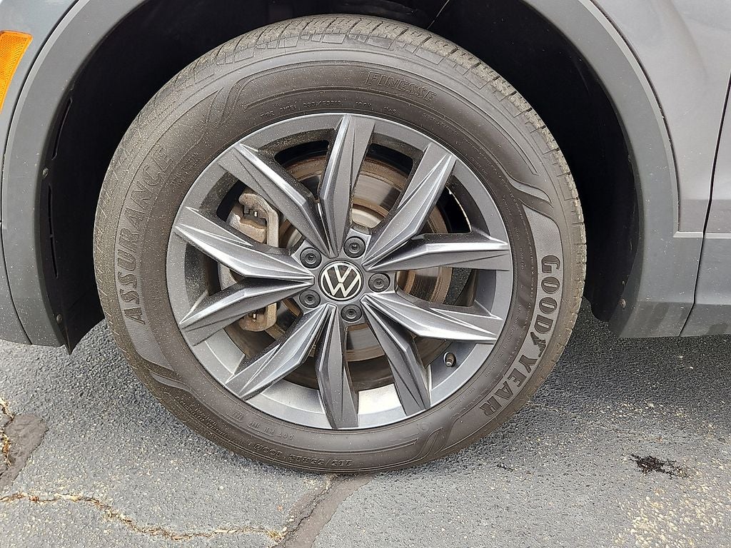2022 Volkswagen Tiguan SE