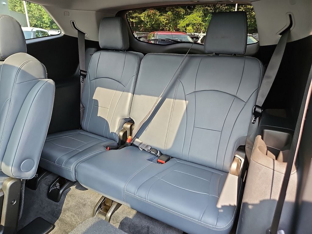 2020 Buick Enclave Essence