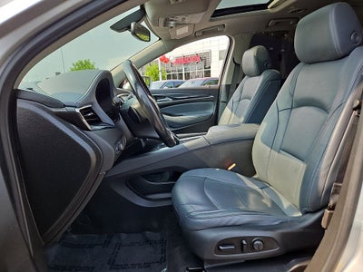 2020 Buick Enclave Essence