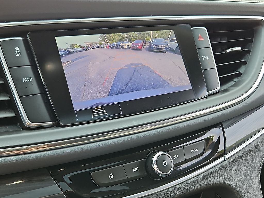 2020 Buick Enclave Essence