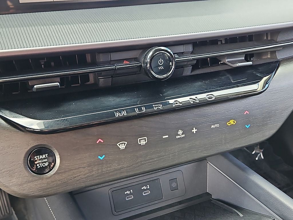 2025 Nissan Murano SV