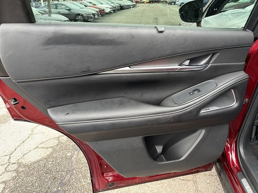 2023 INFINITI QX60 LUXE