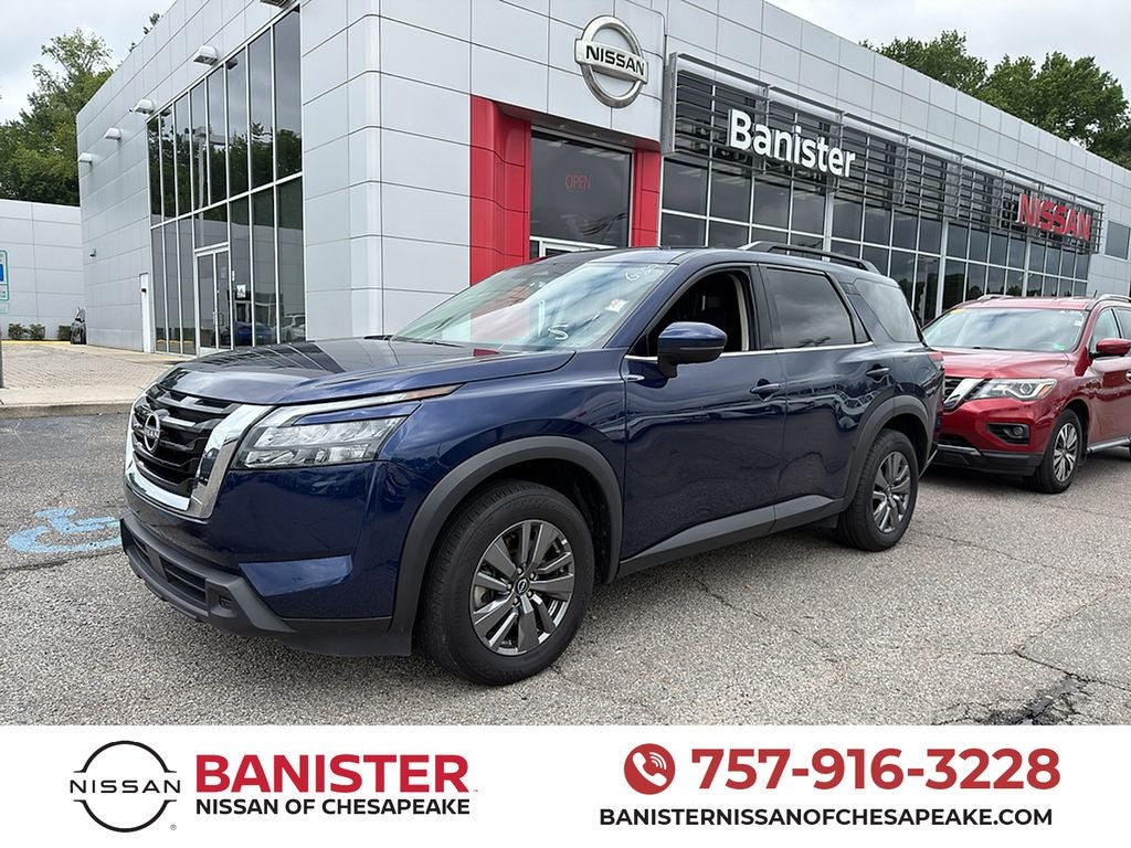 2025 Nissan Pathfinder SV