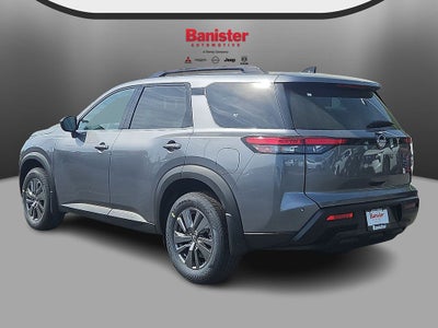 2026 Nissan Pathfinder SV