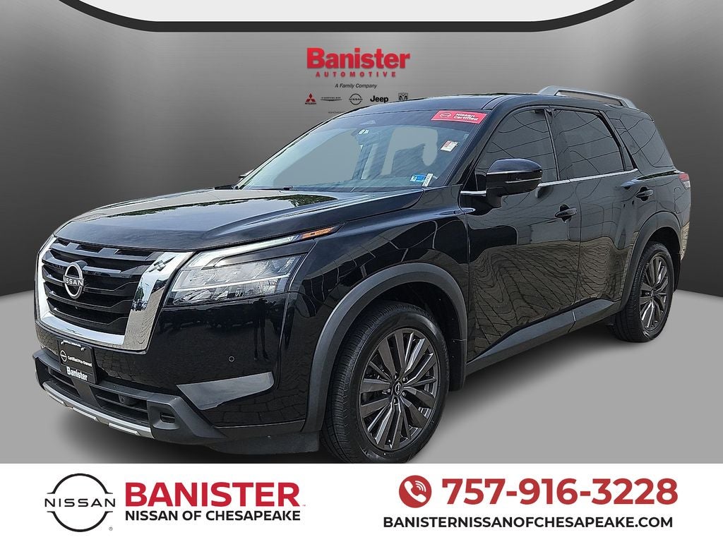2023 Nissan Pathfinder SL
