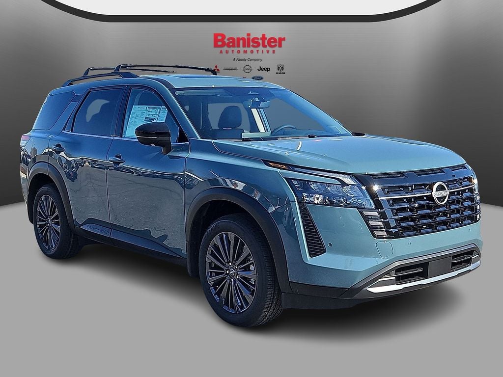 2026 Nissan Pathfinder SL