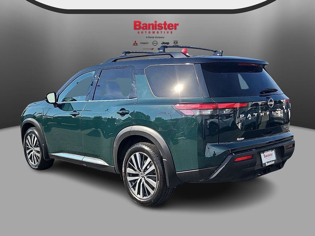 2022 Nissan Pathfinder Platinum