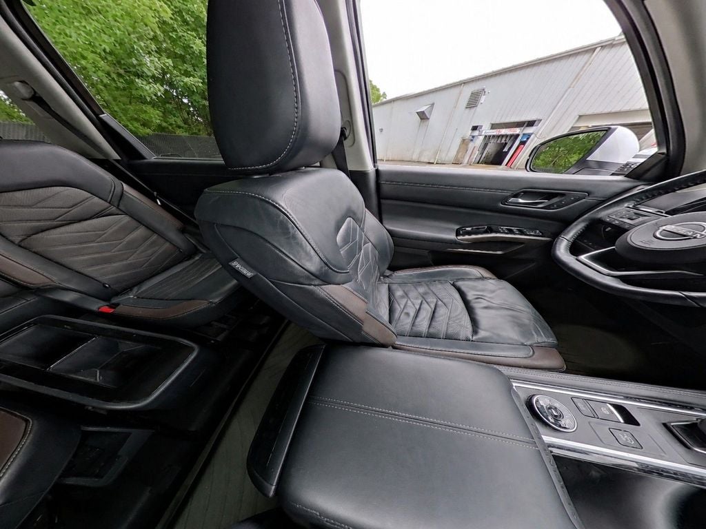 2022 Nissan Pathfinder Platinum