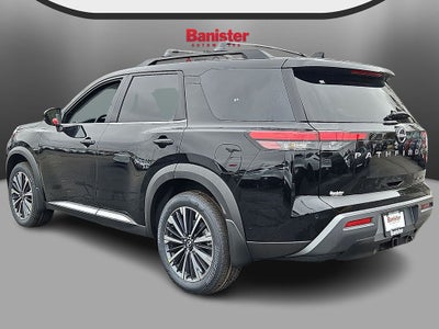 2026 Nissan Pathfinder Platinum