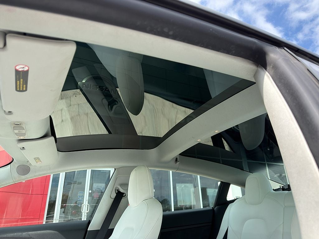 2022 Tesla Model 3 Base