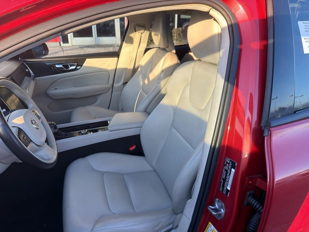 2019 Volvo S60 Momentum