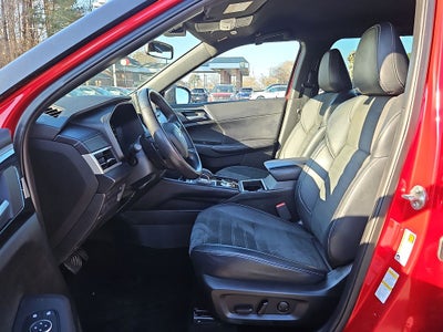 2023 Mitsubishi Outlander SE Black Edition