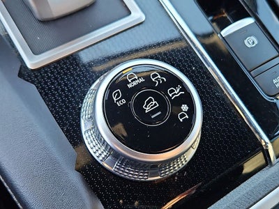 2023 Mitsubishi Outlander SE Black Edition