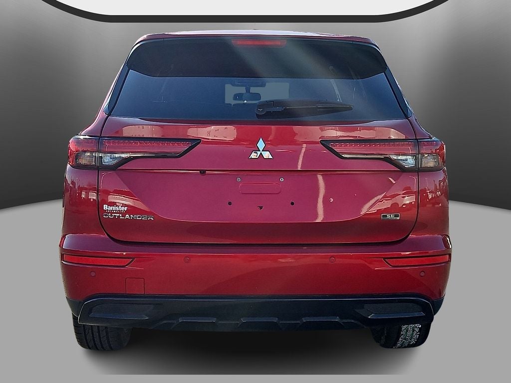 2023 Mitsubishi Outlander SE Black Edition