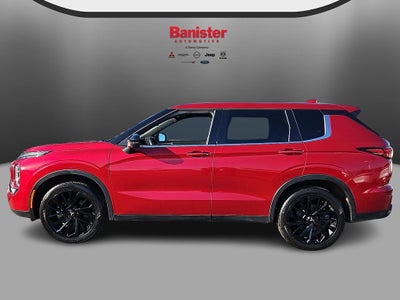 2023 Mitsubishi Outlander SE Black Edition