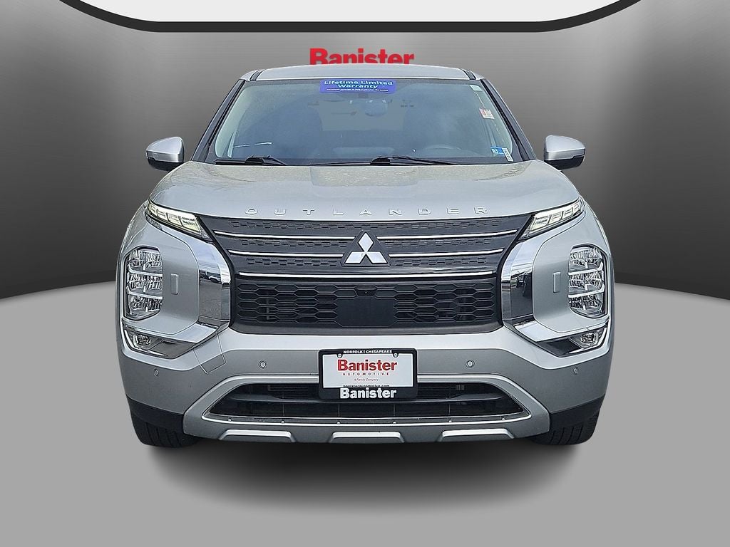 2022 Mitsubishi Outlander SE