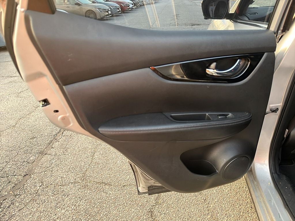 2017 Nissan Rogue Sport SL