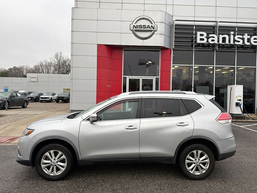 2016 Nissan Rogue SV