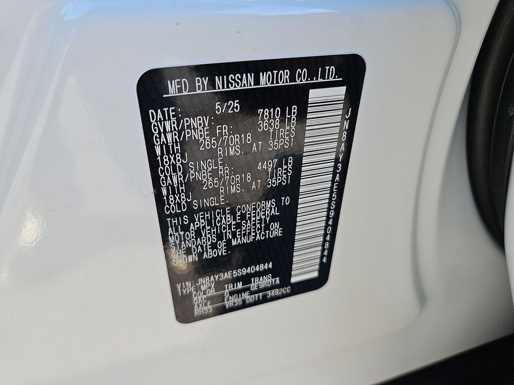 2025 Nissan Armada SV