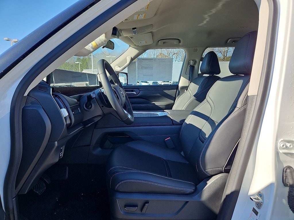 2025 Nissan Armada SV