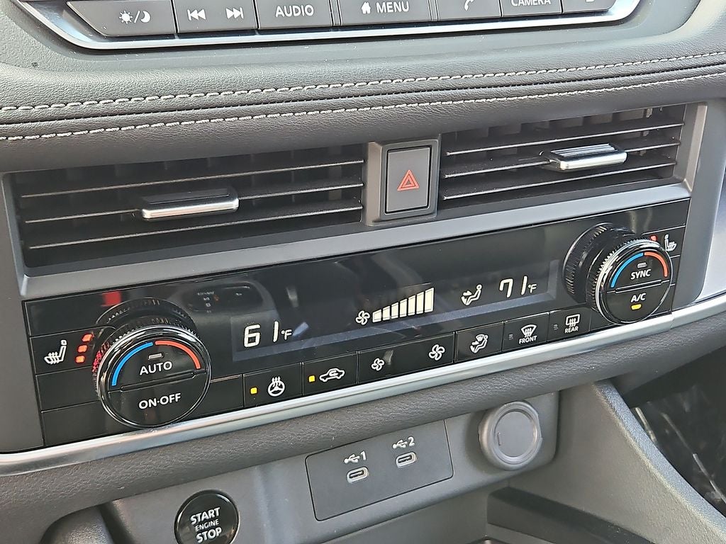 2025 Nissan Rogue SV