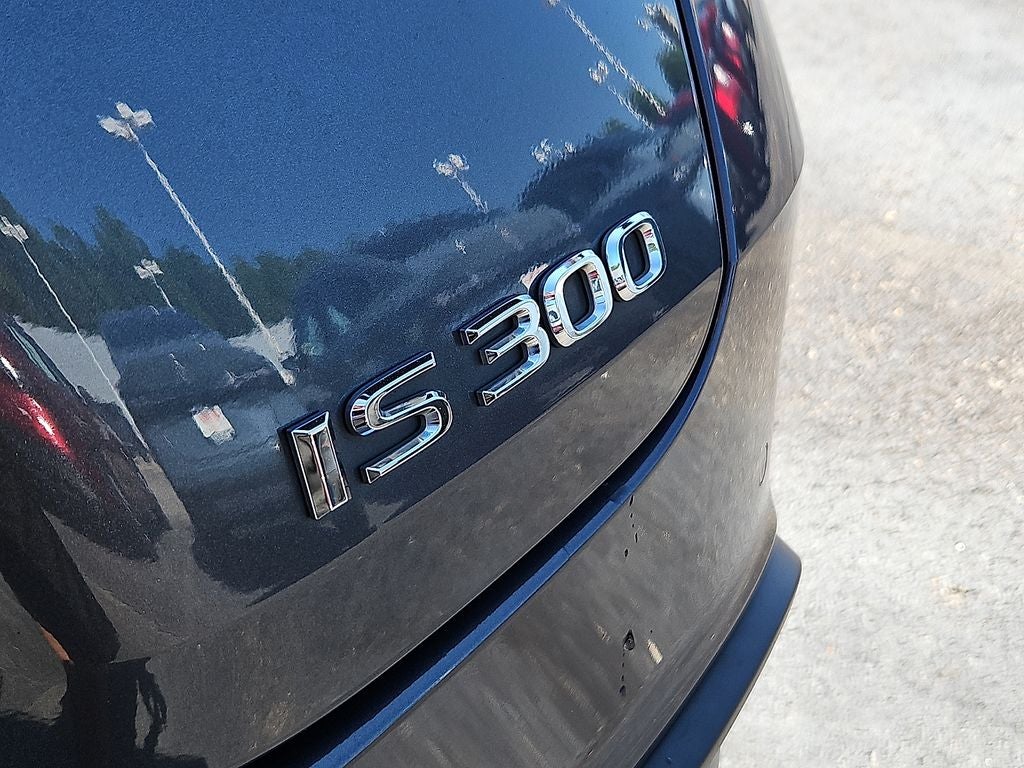 2022 Lexus IS 300 Base