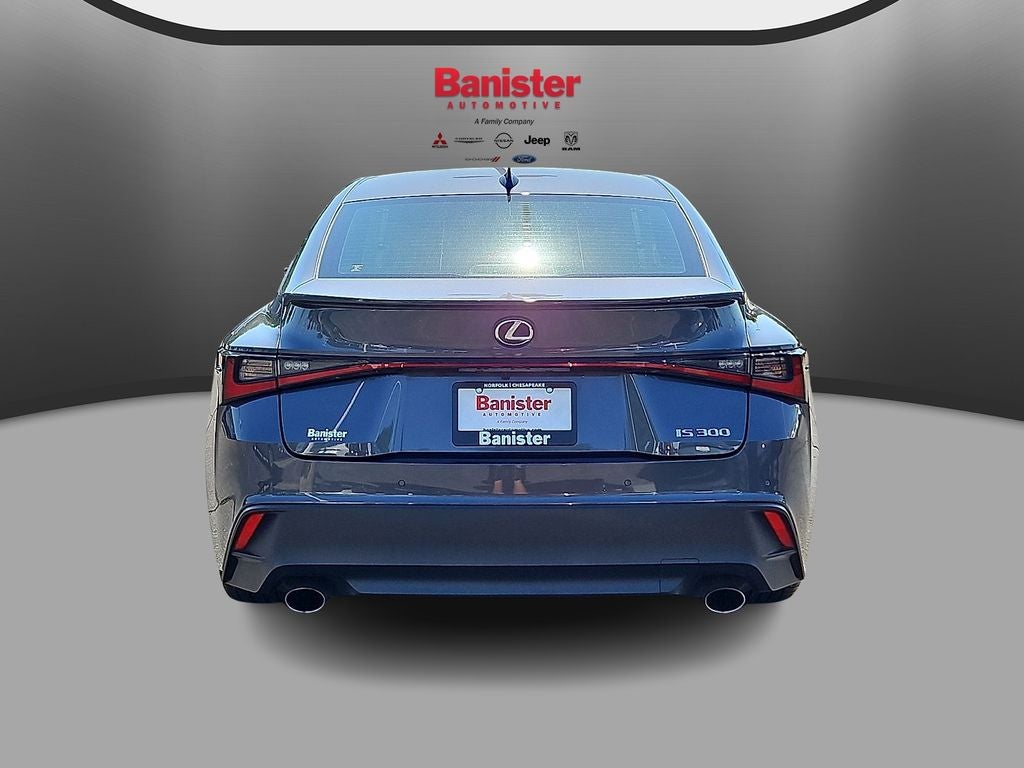 2022 Lexus IS 300 Base