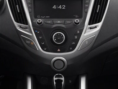 2013 Hyundai Veloster w/Black Int