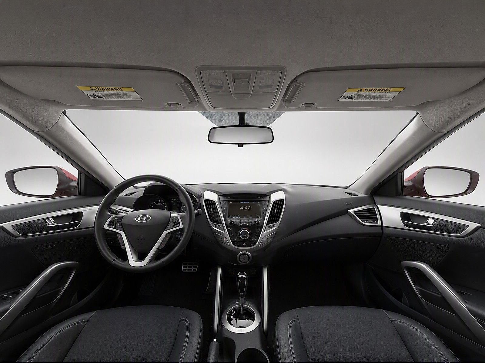 2013 Hyundai Veloster w/Black Int