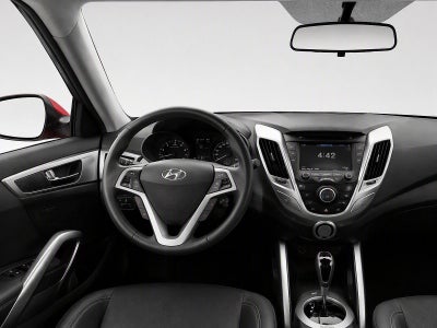 2013 Hyundai Veloster w/Black Int