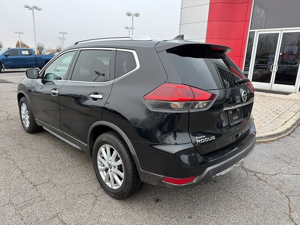 2018 Nissan Rogue SV