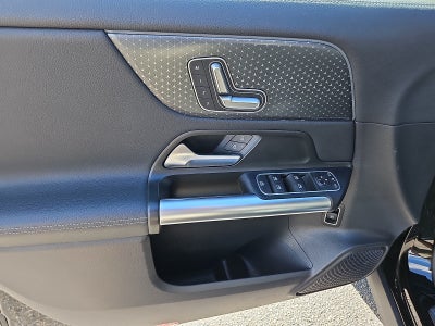 2025 Mercedes-Benz GLA 250