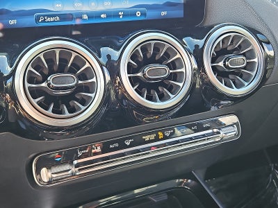 2025 Mercedes-Benz GLA 250