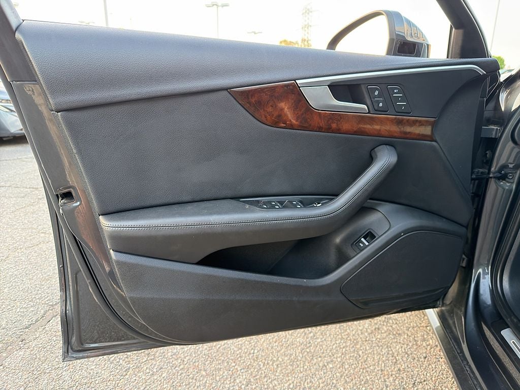 2019 Audi A4 Premium Plus