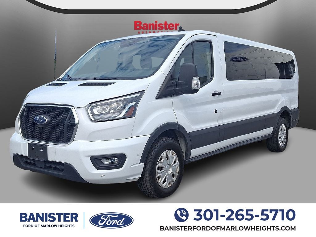 2023 Ford Transit Wagon XLT